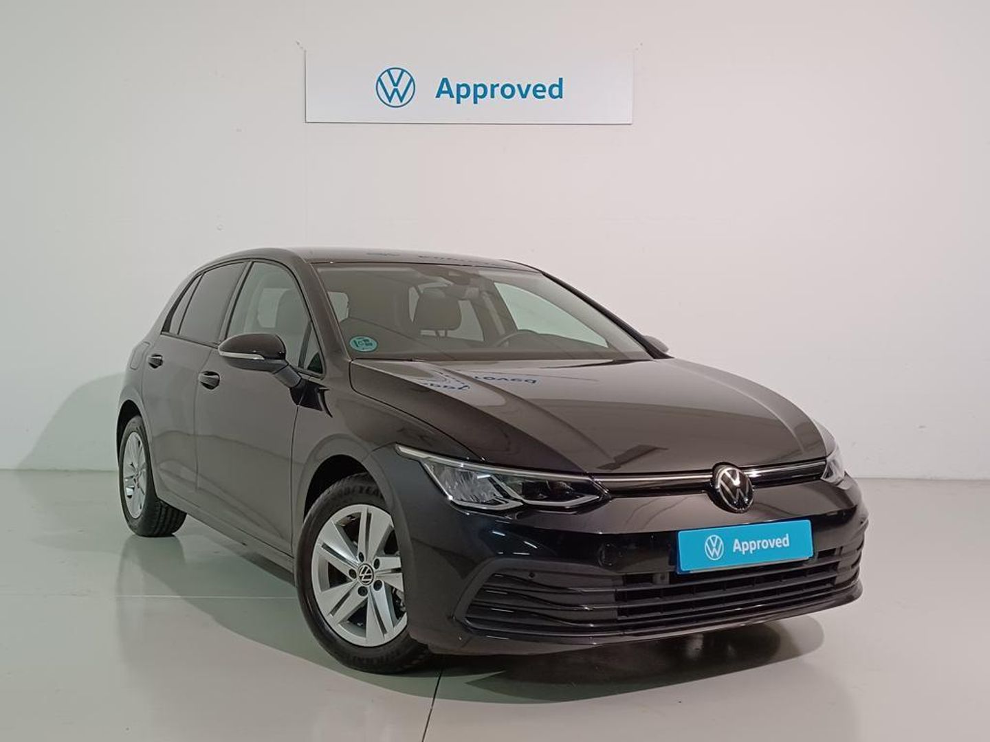 Volkswagen Golf Life 1.0 TSI 81 kW (110 CV) Negro Compact