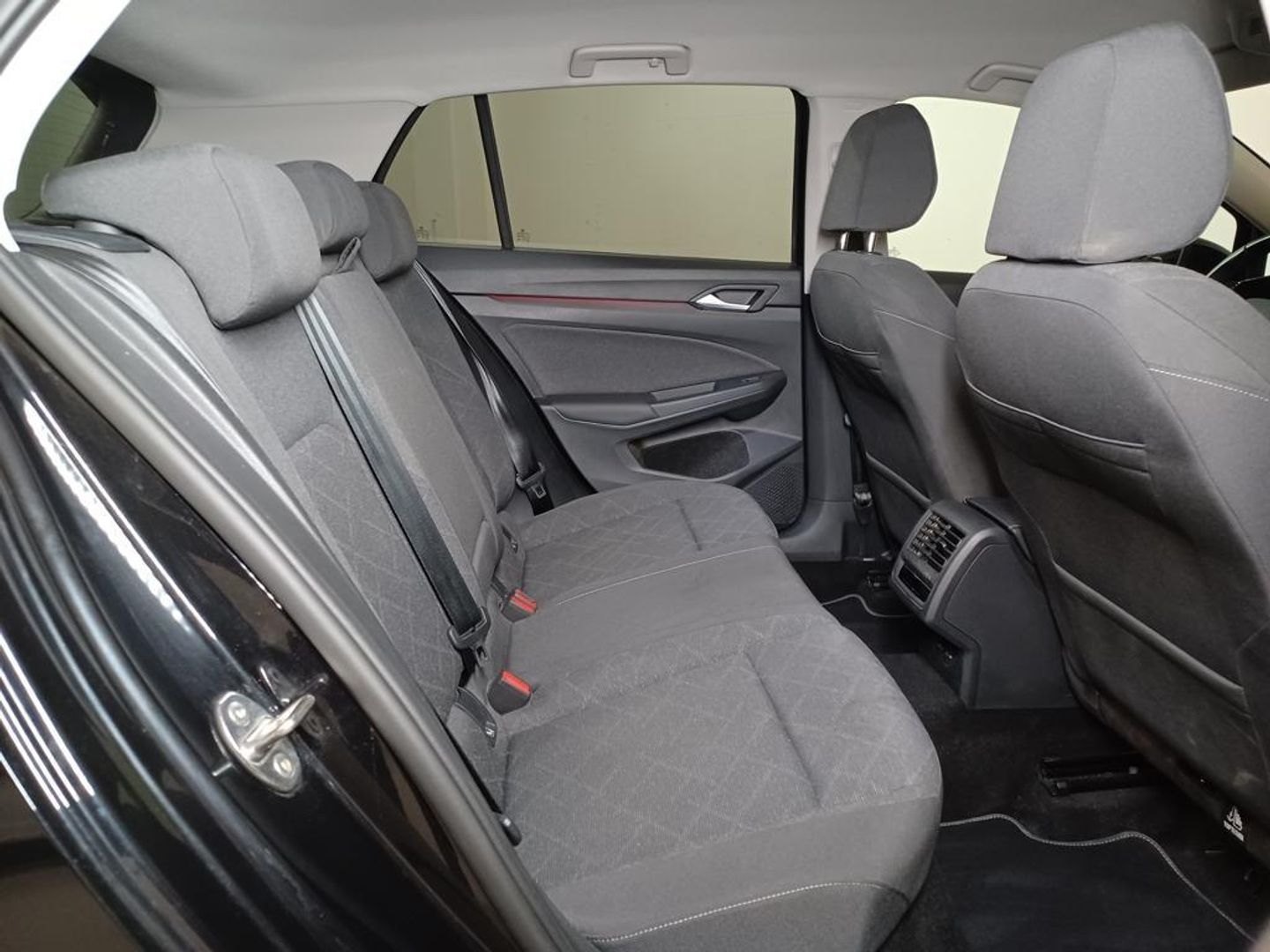 Volkswagen Golf Life 1.0 TSI 81 kW (110 CV)