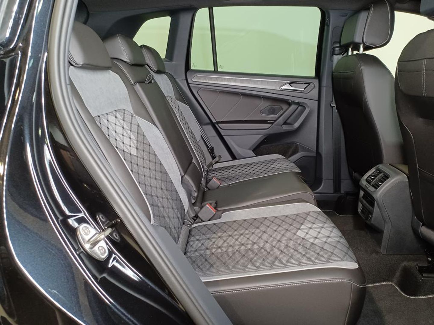 Volkswagen Tiguan R-Line 2.0 TDI 110 kW (150 CV) DSG