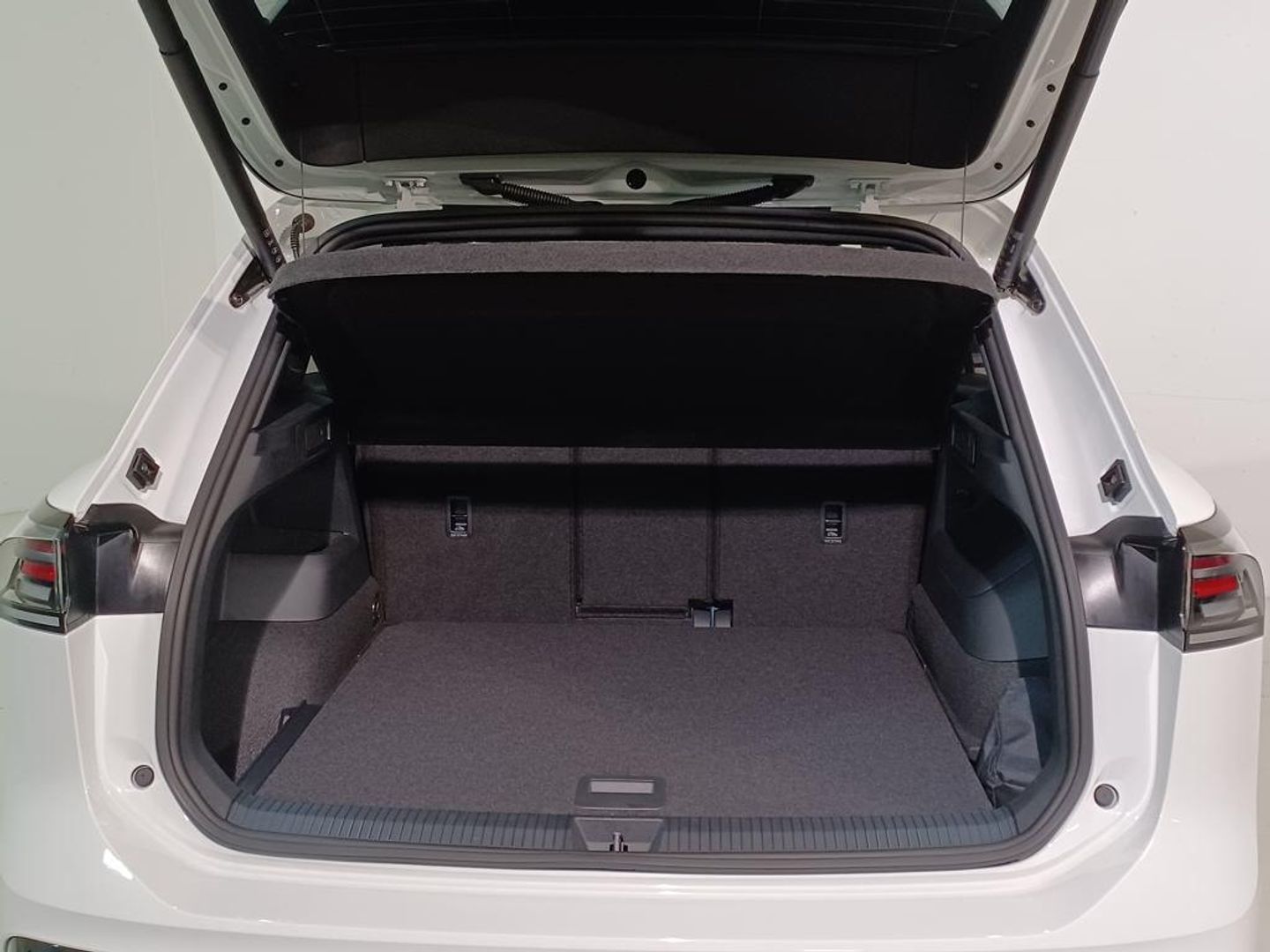 Volkswagen Tiguan R-Line 2.0 TDI 110 kW (150 CV) DSG