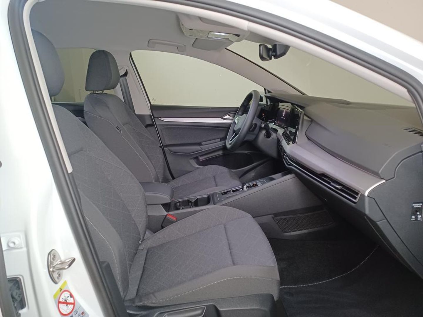 Volkswagen Golf Life 1.0 eTSI 81 kW (110 CV) DSG
