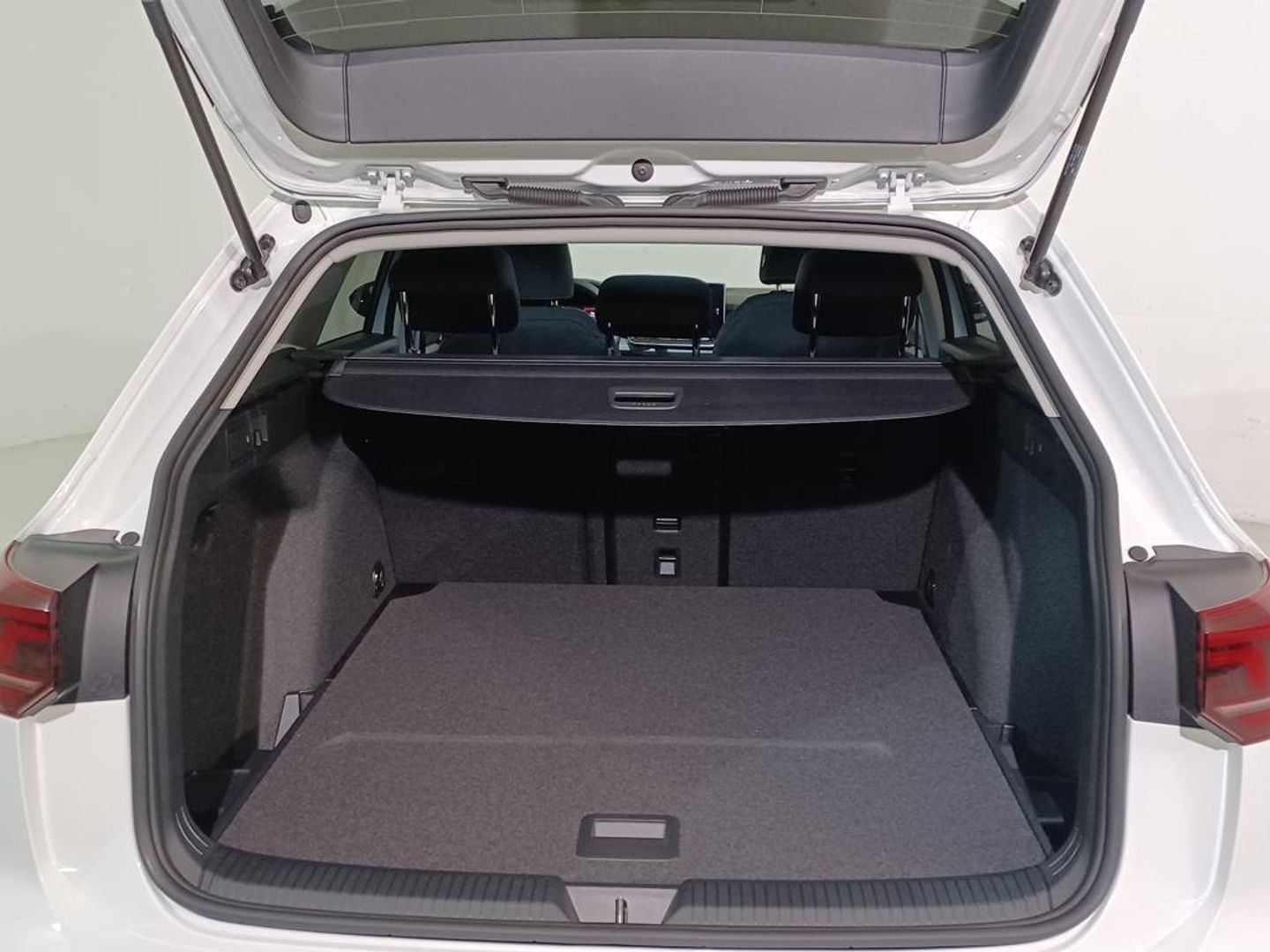Volkswagen Golf Variant Life 1.5 eTSI 85 kW (116 CV) DSG
