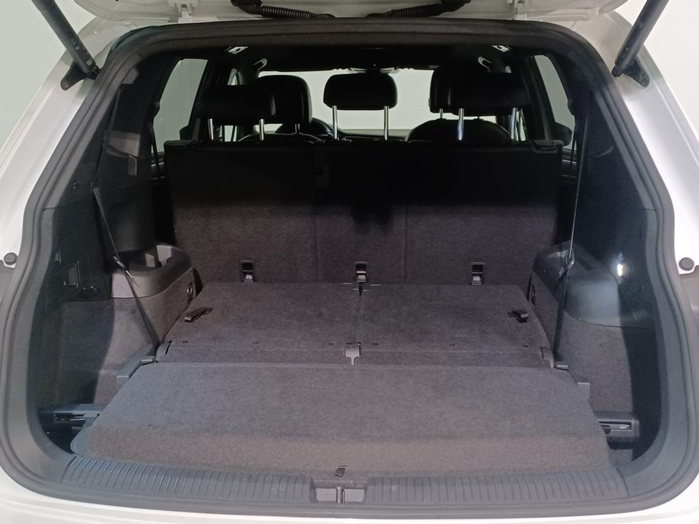 Volkswagen Tiguan Allspace R-Line 2.0 TDI 4Motion 110 kW (150 CV) DSG