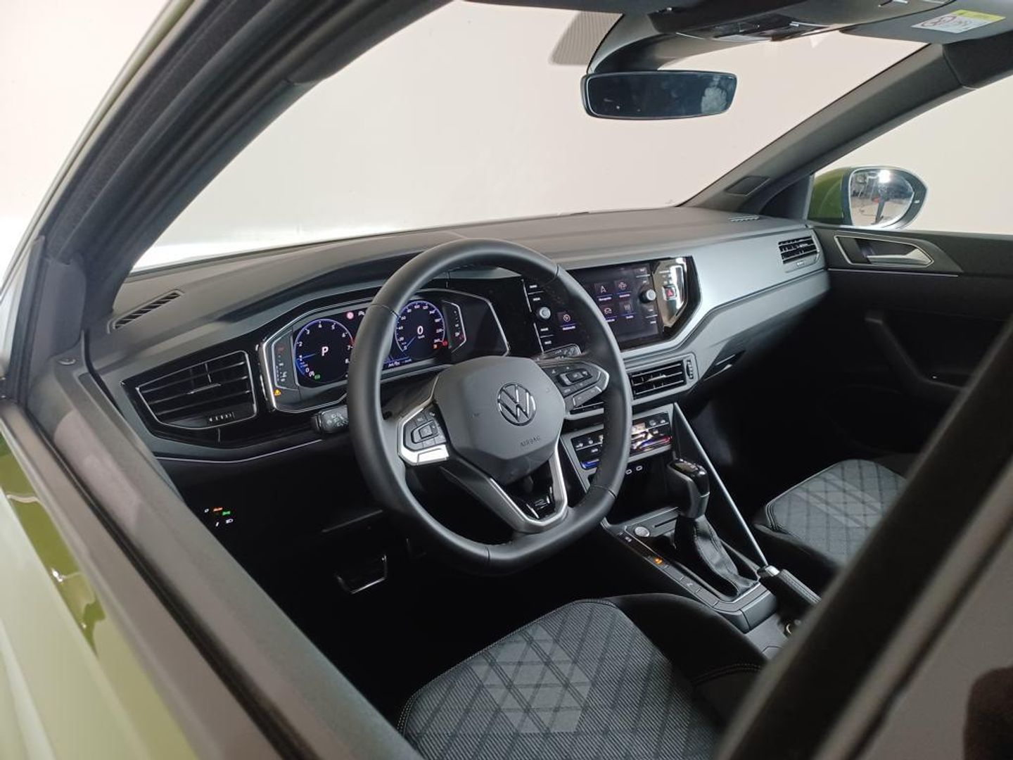 Volkswagen Taigo R-Line 1.0 TSI 85 kW (115 CV) DSG