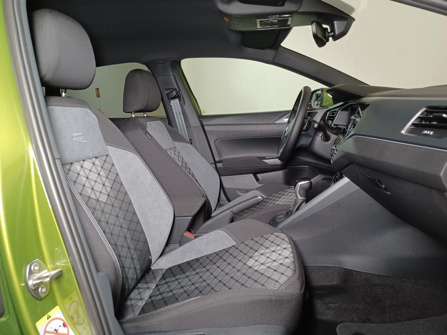 Volkswagen Taigo R-Line 1.0 TSI 85 kW (115 CV) DSG