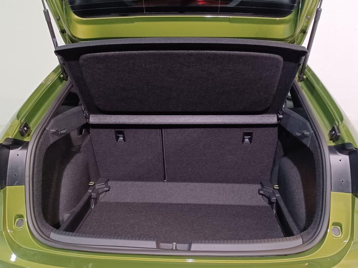 Volkswagen Taigo R-Line 1.0 TSI 85 kW (115 CV)