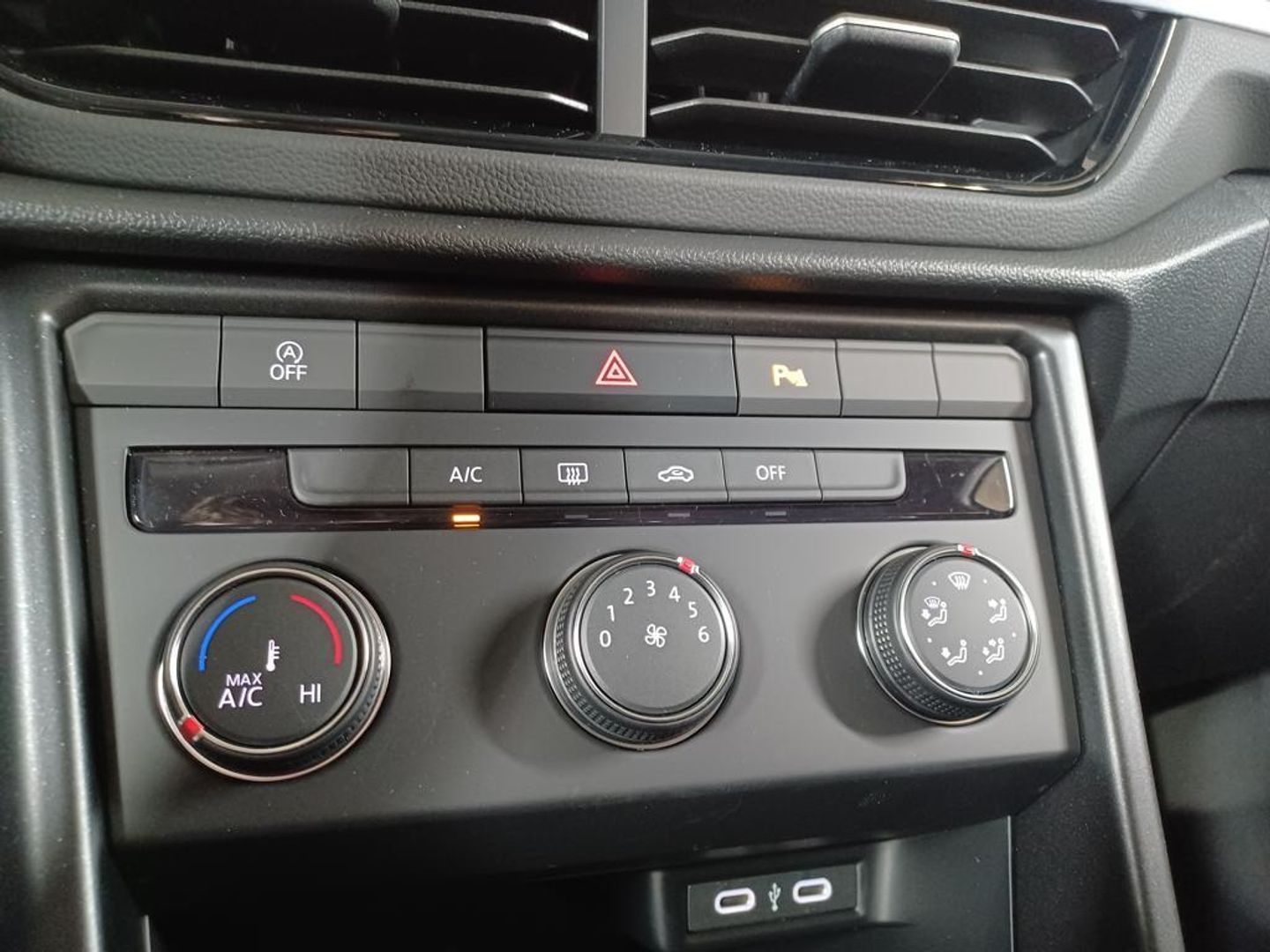 Volkswagen T-Roc 1.0 TSI T-Roc 81 kW (110 CV)