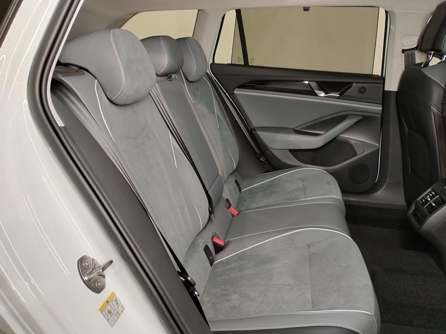Volkswagen Passat Variant Business 1.5 eTSI 110 kW (150 CV) DSG