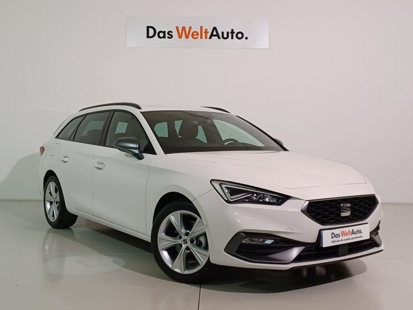 SEAT Leon ST 1.0 eTSI S&S FR XL DSG 81 kW (110 CV) Blanco Familiar