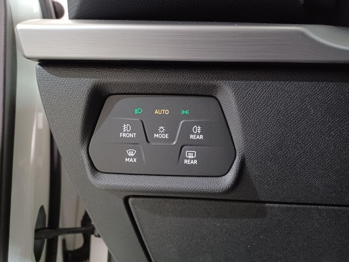 SEAT Leon ST 1.0 eTSI S&S FR XL DSG 81 kW (110 CV)