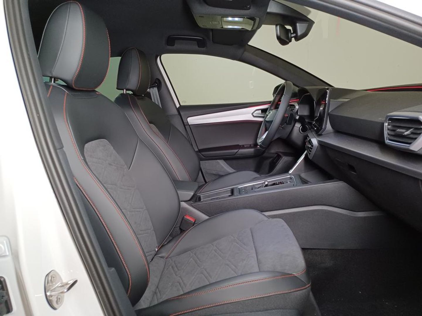 SEAT Leon ST 1.0 eTSI S&S FR XL DSG 81 kW (110 CV)