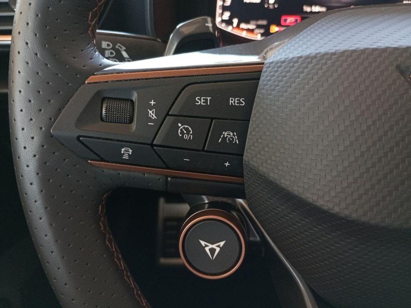 CUPRA Leon Sportstourer 2.0 TSI VZ CUP DSG 221 kW (300 CV)