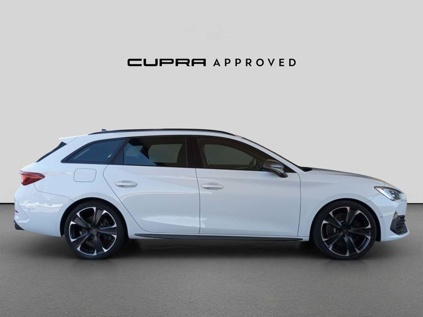 CUPRA Leon Sportstourer 2.0 TSI VZ CUP DSG 221 kW (300 CV)