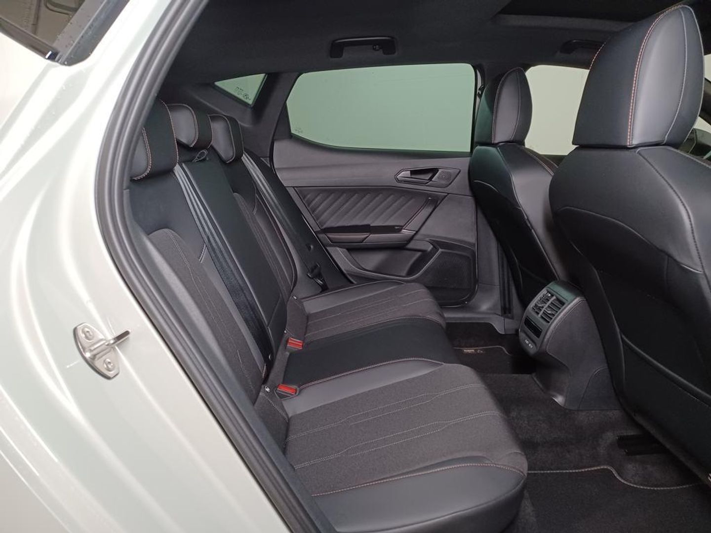 CUPRA León 1.5 eTSI DSG 110 kW (150 CV)