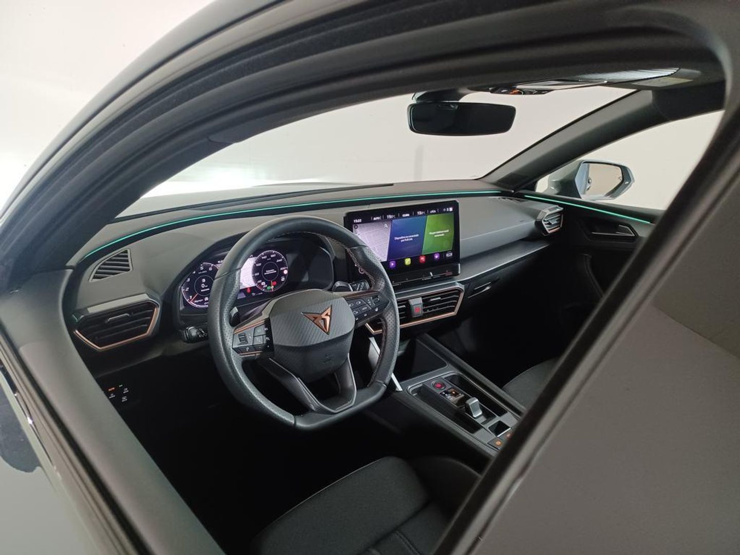 CUPRA Leon Sportstourer 1.5 eTSI DSG 110 kW (150 CV)