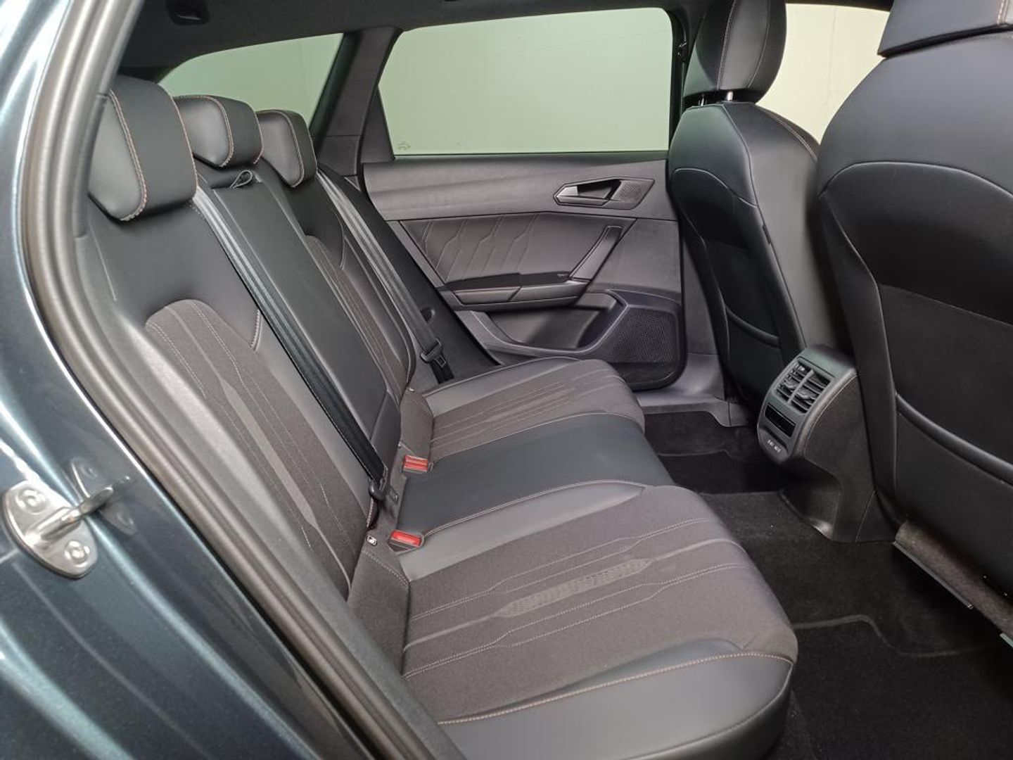 CUPRA Leon Sportstourer 1.5 eTSI DSG 110 kW (150 CV)