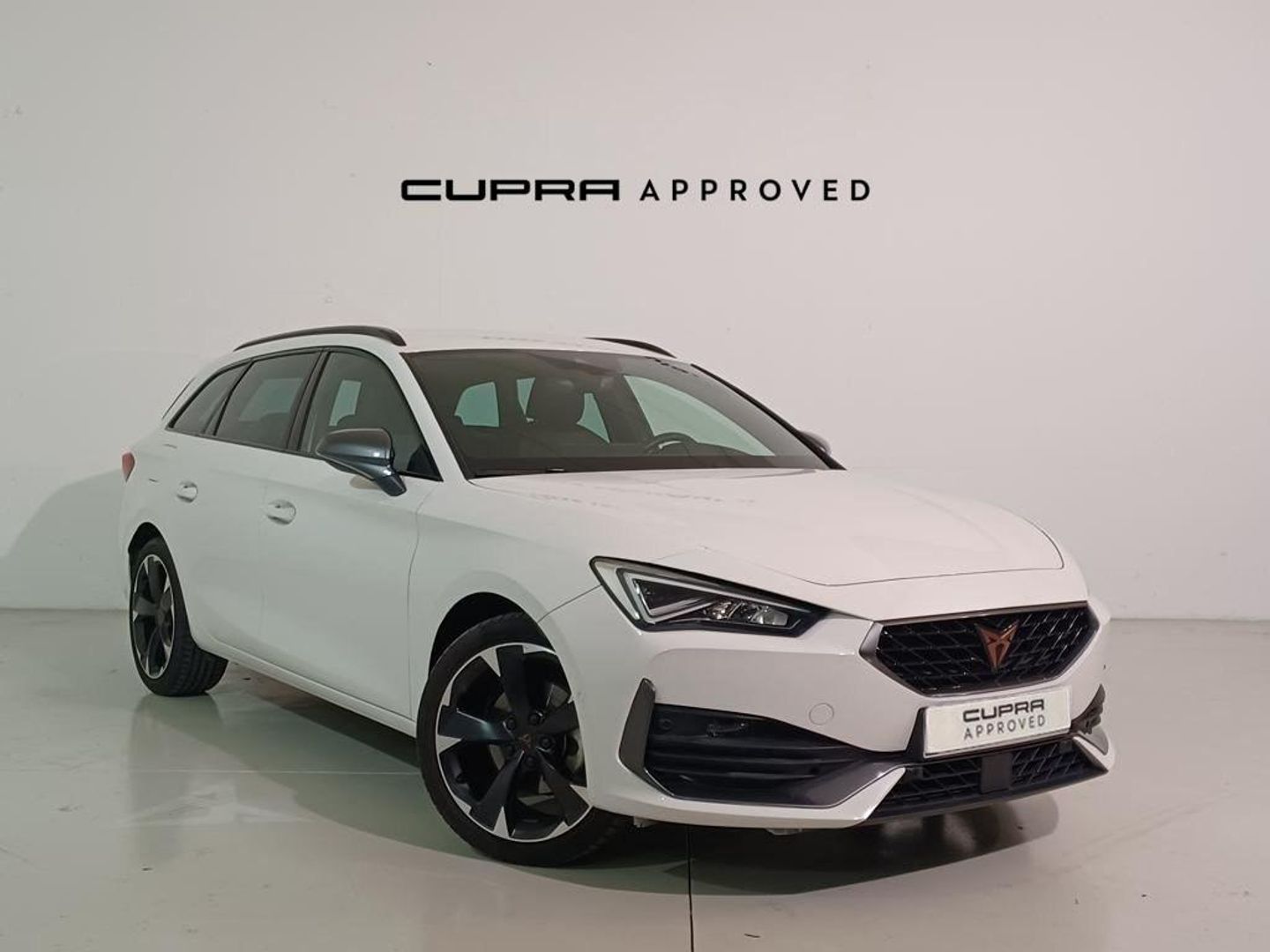CUPRA Leon Sportstourer 1.5 eTSI DSG 110 kW (150 CV) Blanco Familiar