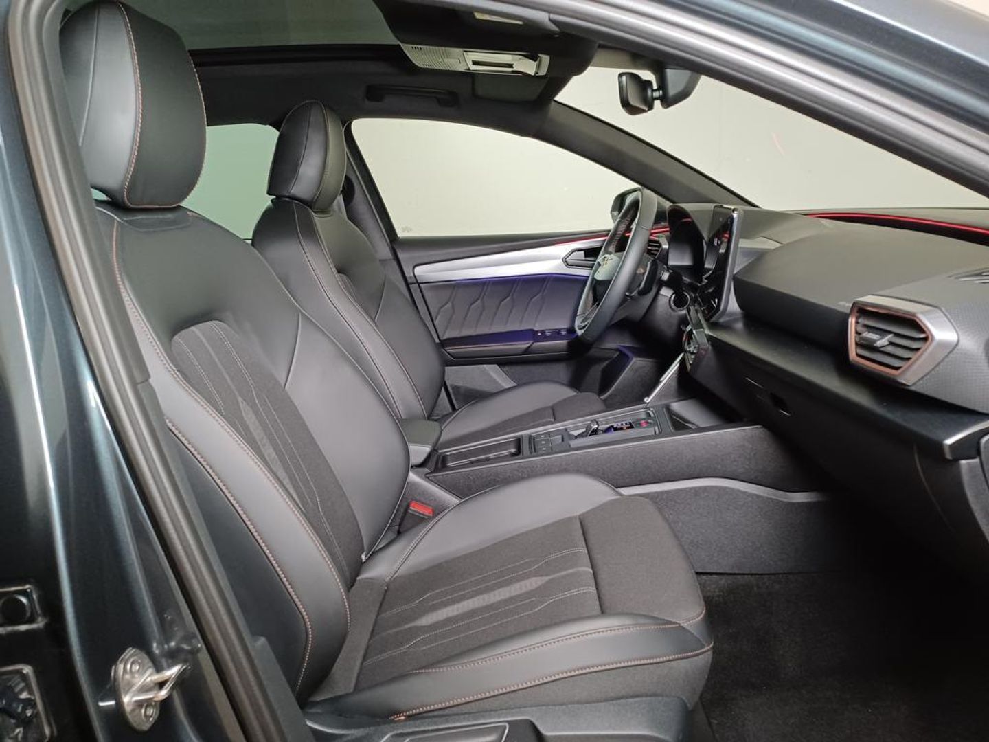 CUPRA Leon Sportstourer 1.5 eTSI DSG 110 kW (150 CV)