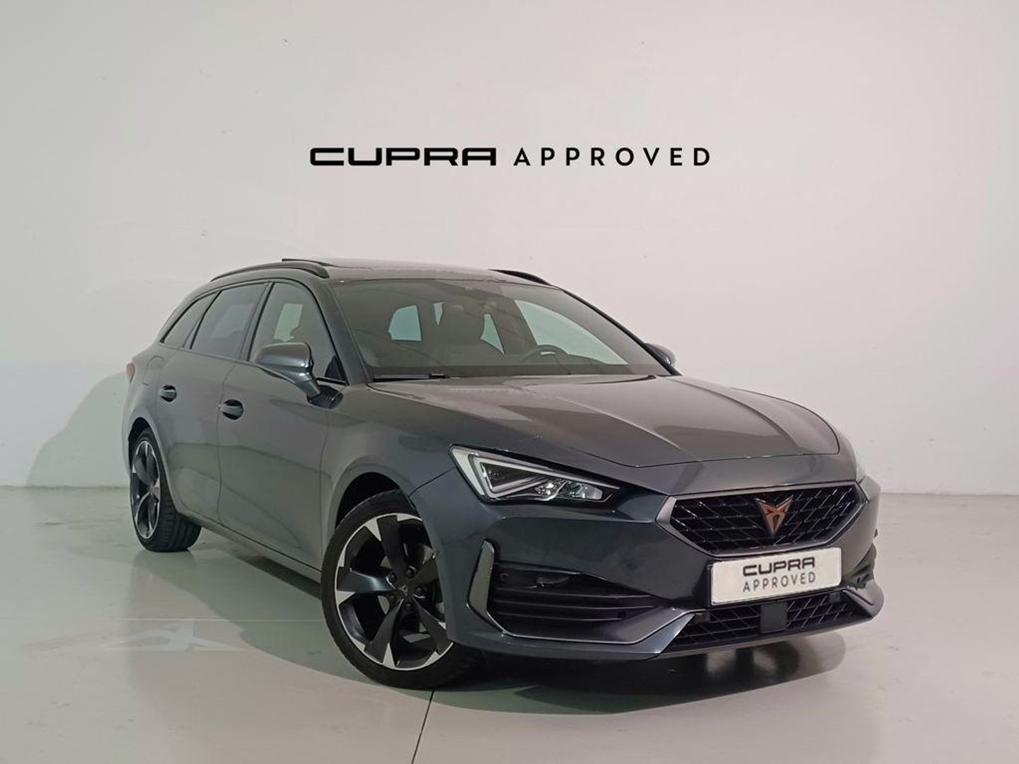 CUPRA Leon Sportstourer 1.5 eTSI DSG 110 kW (150 CV) Gris Familiar
