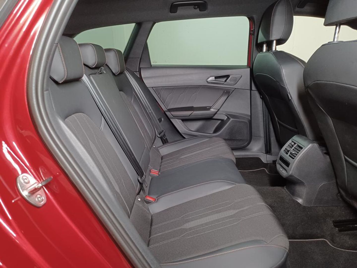 CUPRA Leon Sportstourer 1.5 eTSI DSG 110 kW (150 CV)
