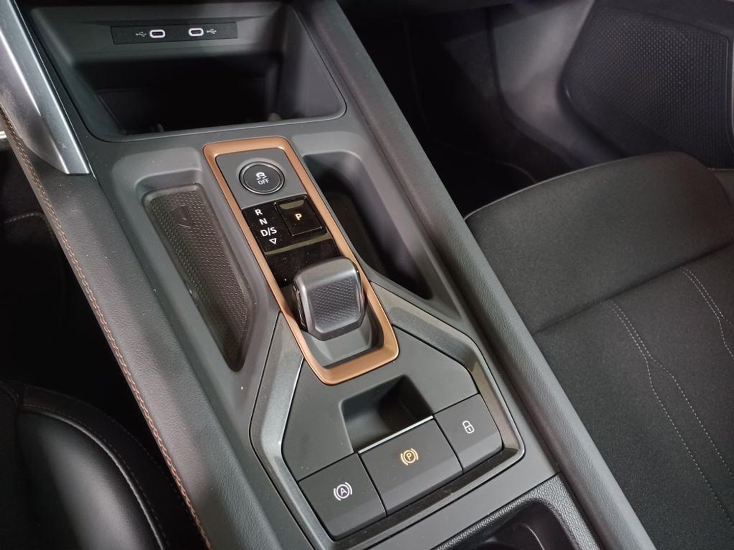 CUPRA Leon Sportstourer 1.5 eTSI DSG 110 kW (150 CV)