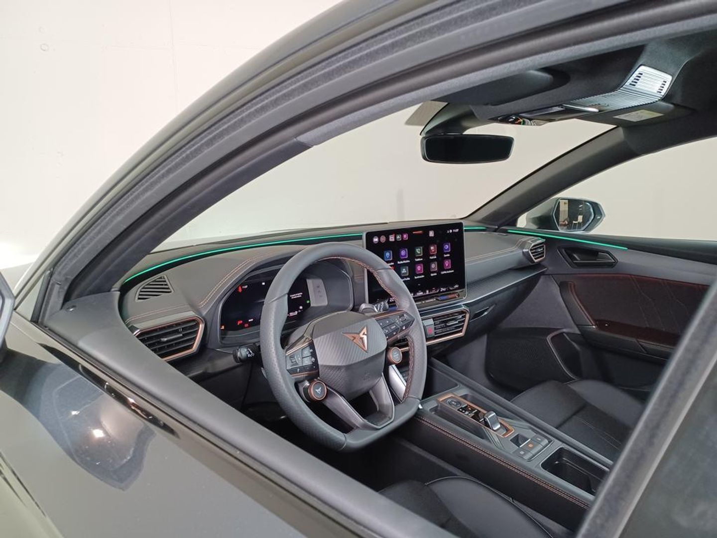 CUPRA Leon Sportstourer 1.5 eTSI DSG 110 kW (150 CV)