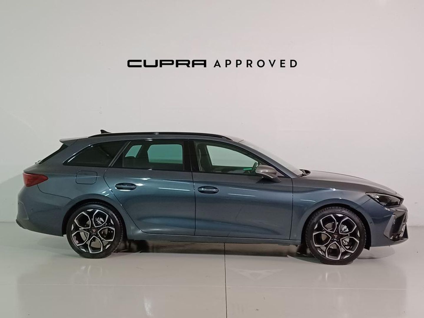 CUPRA Leon Sportstourer 1.5 eTSI DSG 110 kW (150 CV)