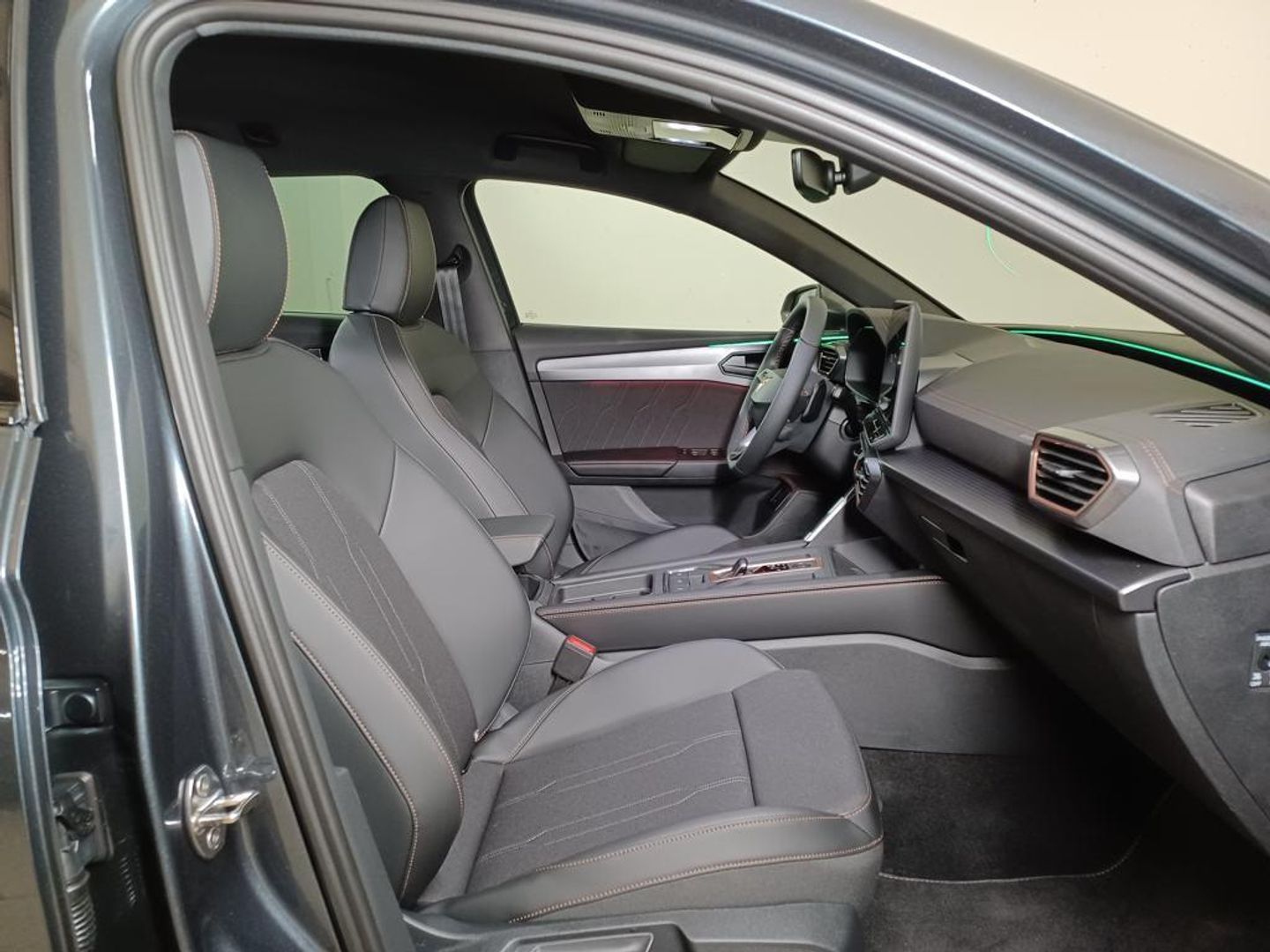 CUPRA Leon Sportstourer 1.5 eTSI DSG 110 kW (150 CV)
