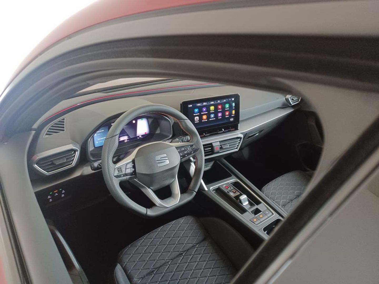 SEAT León 1.5 eTSI S&S FR Special Edition DSG 110 kW (150 CV)