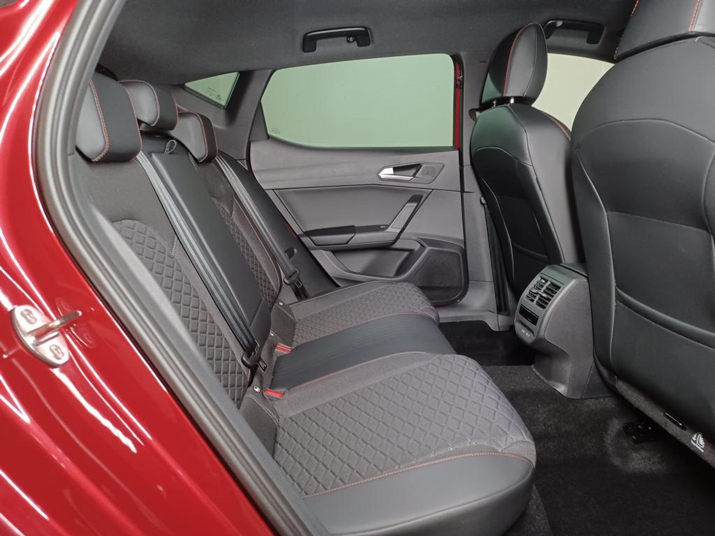 SEAT León 1.5 eTSI S&S FR Special Edition DSG 110 kW (150 CV)