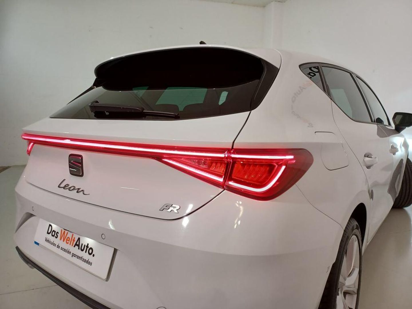 SEAT León 1.5 eTSI S&S FR Special Edition DSG 110 kW (150 CV)