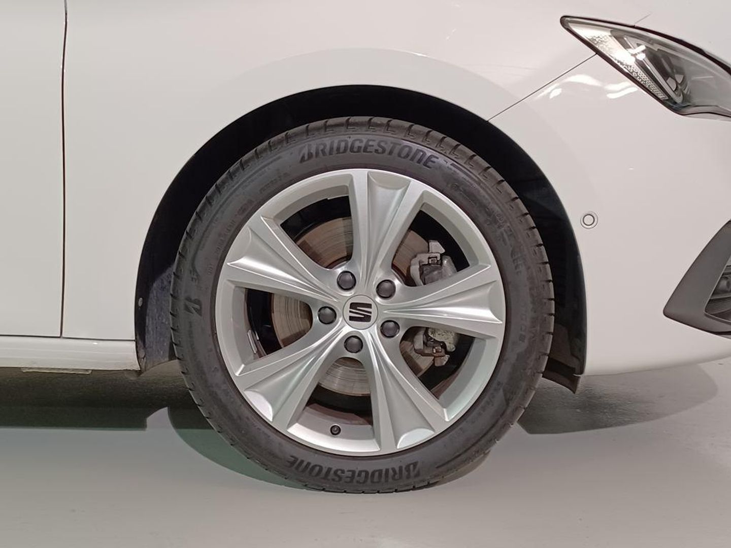 SEAT León 1.5 eTSI S&S FR Special Edition DSG 110 kW (150 CV)