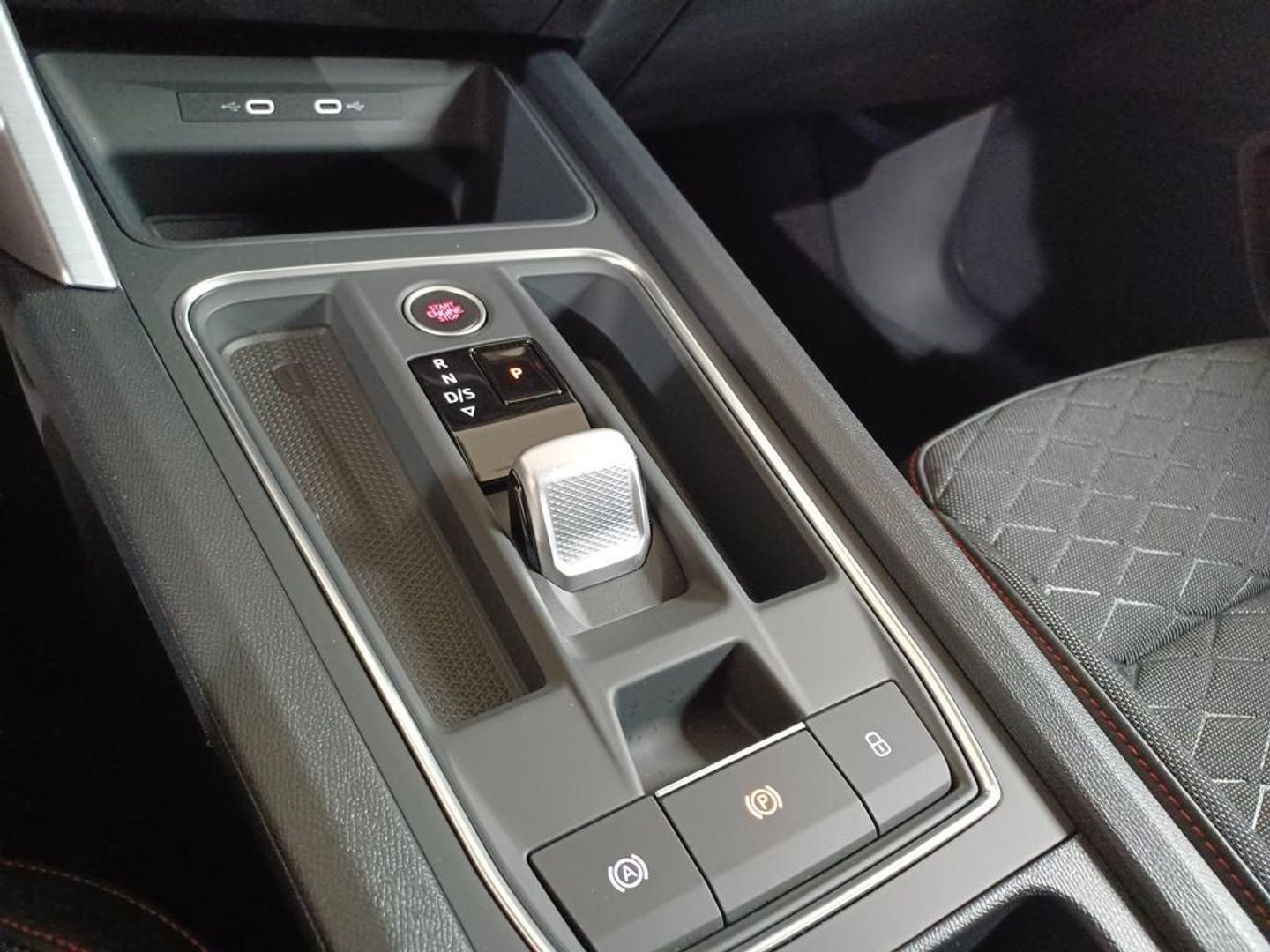 SEAT León 1.5 eTSI S&S FR Special Edition Vision DSG 110 kW (150 CV)