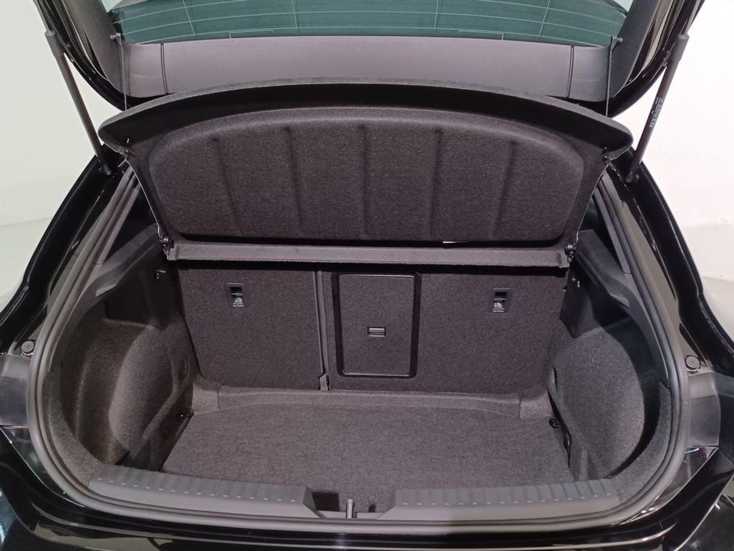 SEAT León 1.5 eTSI S&S FR Special Edition Vision DSG 110 kW (150 CV)