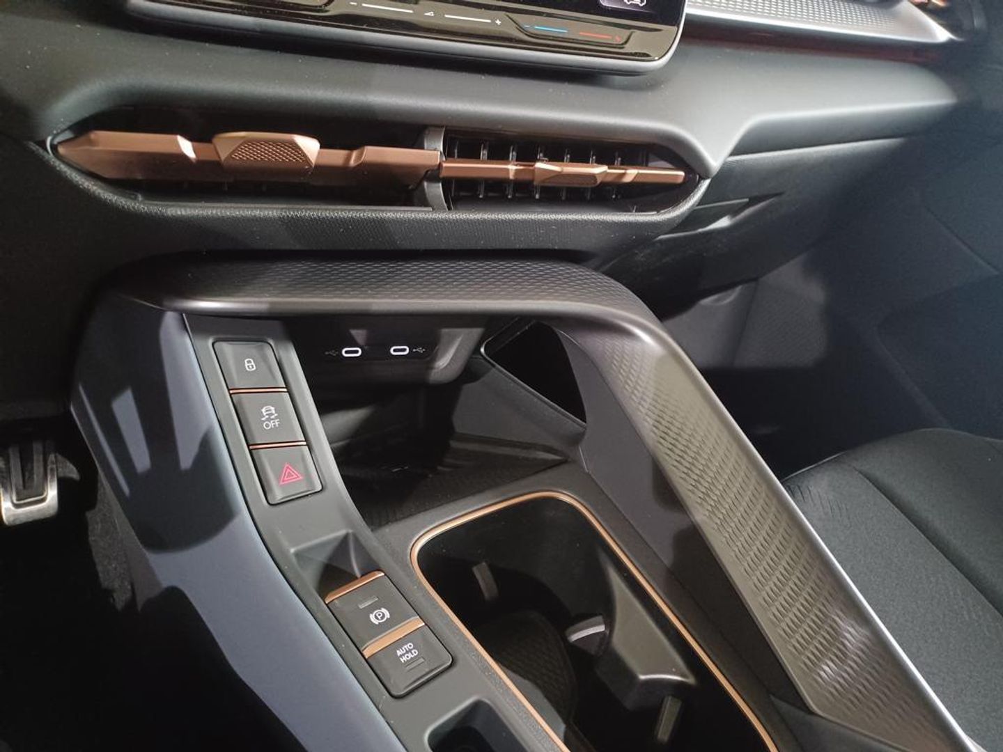 CUPRA Terramar 1.5 TSI e-Hybrid DSG 150 kW (204 CV)