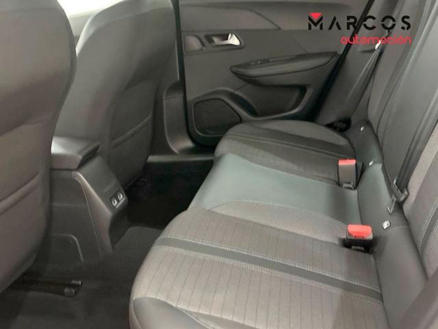 Peugeot 2008 PureTech 130 S&S Allure Pack 96 kW (130 CV)