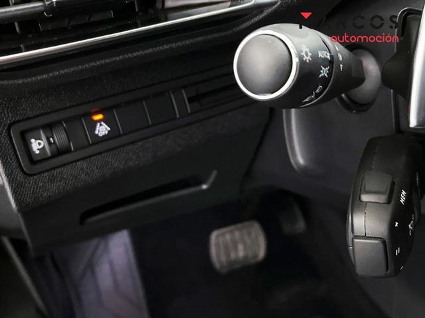 Peugeot 3008 Hybrid 136 Allure Pack eDCS6 100 kW (136 CV)