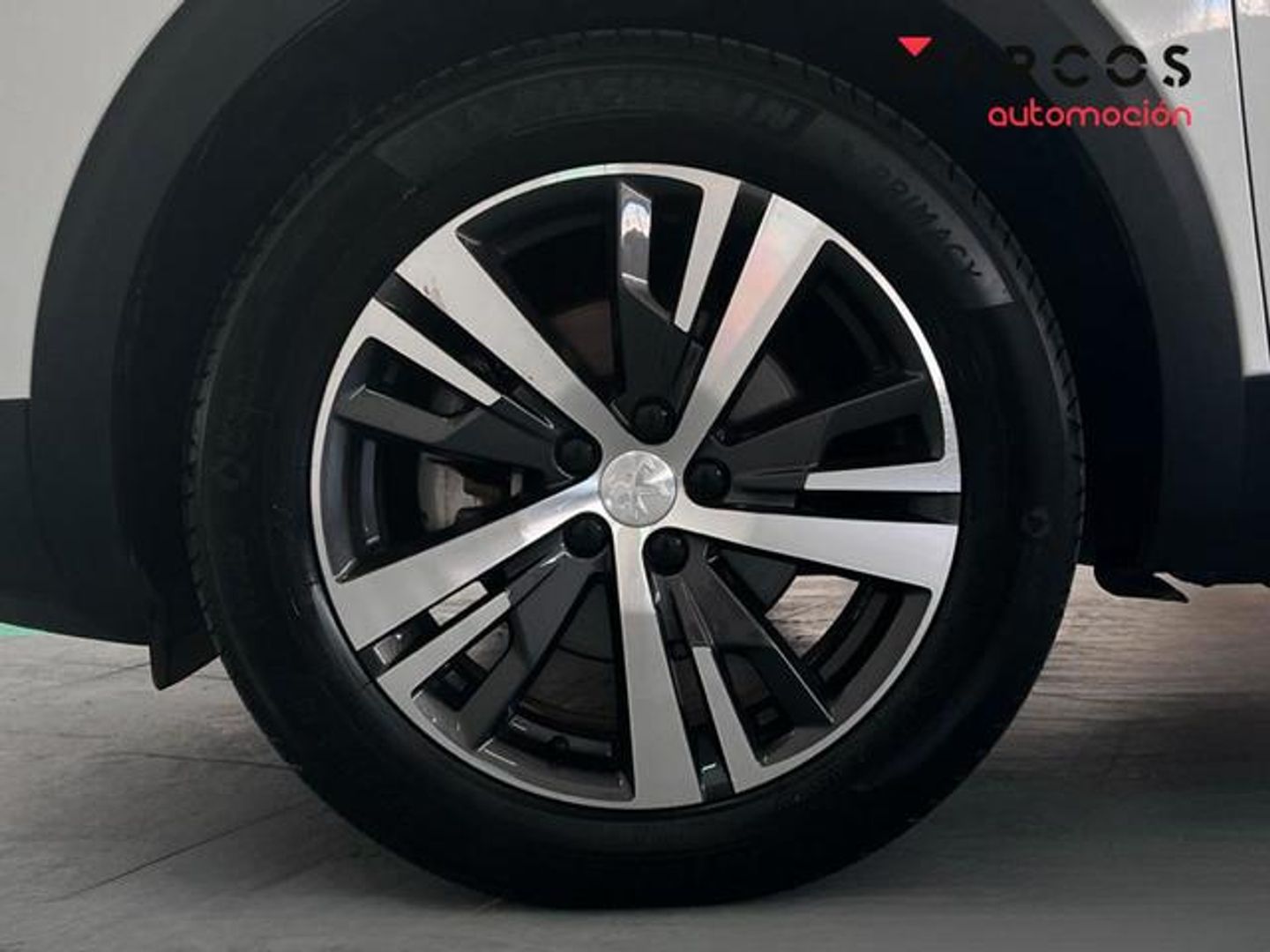 Peugeot 3008 Hybrid 136 Allure Pack eDCS6 100 kW (136 CV)