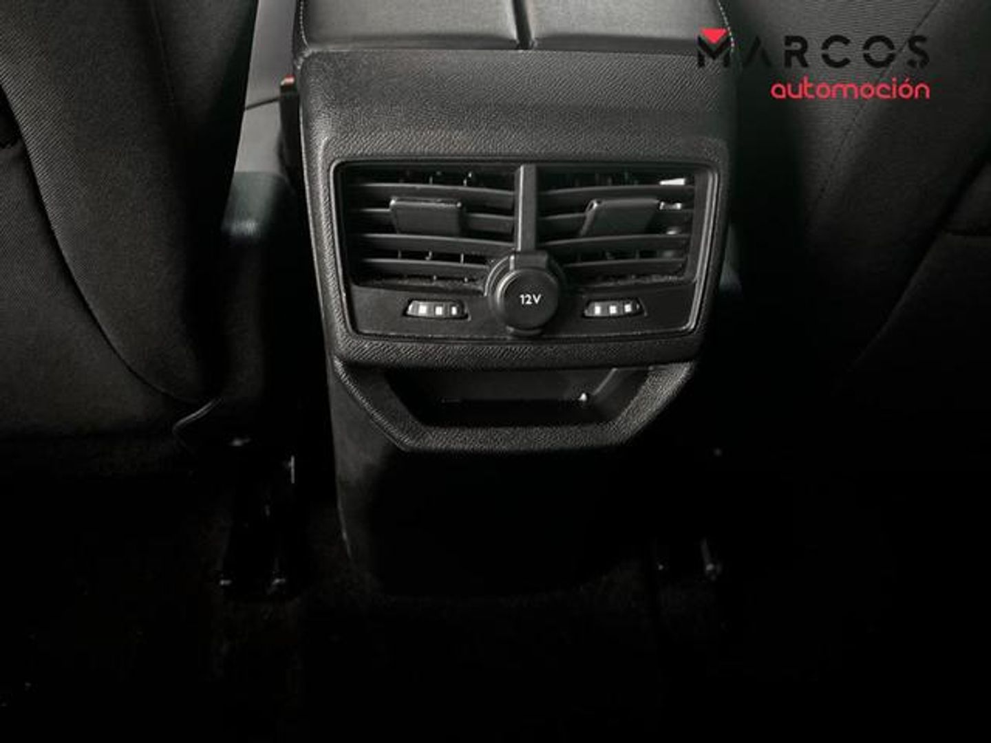 Peugeot 3008 Hybrid 136 Allure Pack eDCS6 100 kW (136 CV)