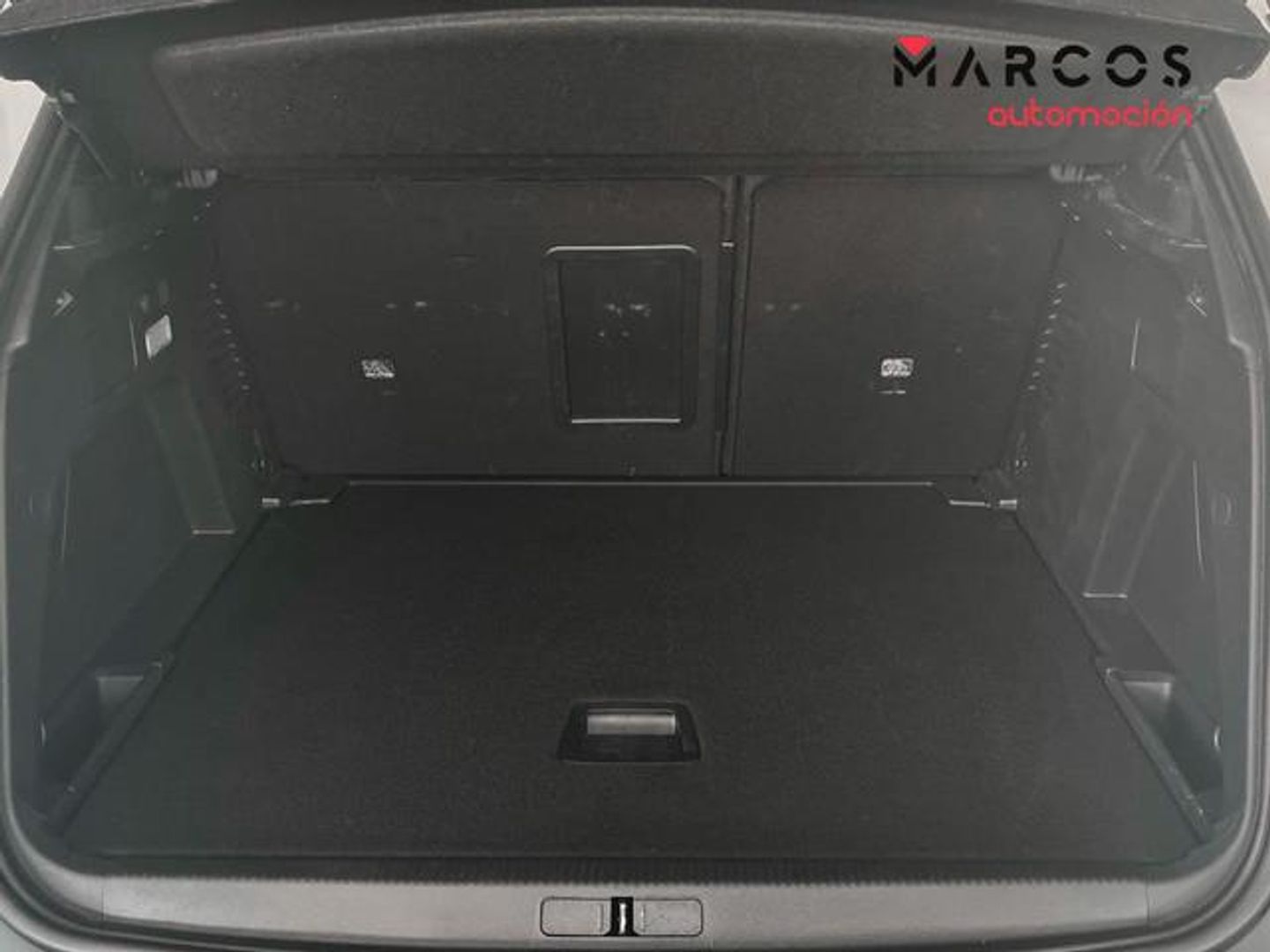Peugeot 3008 Hybrid 136 Allure Pack eDCS6 100 kW (136 CV)