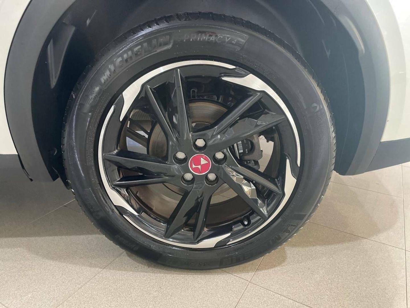 DS DS7 Crossback BlueHDi 130 Performance Line+ AT 96 kW (130 CV)