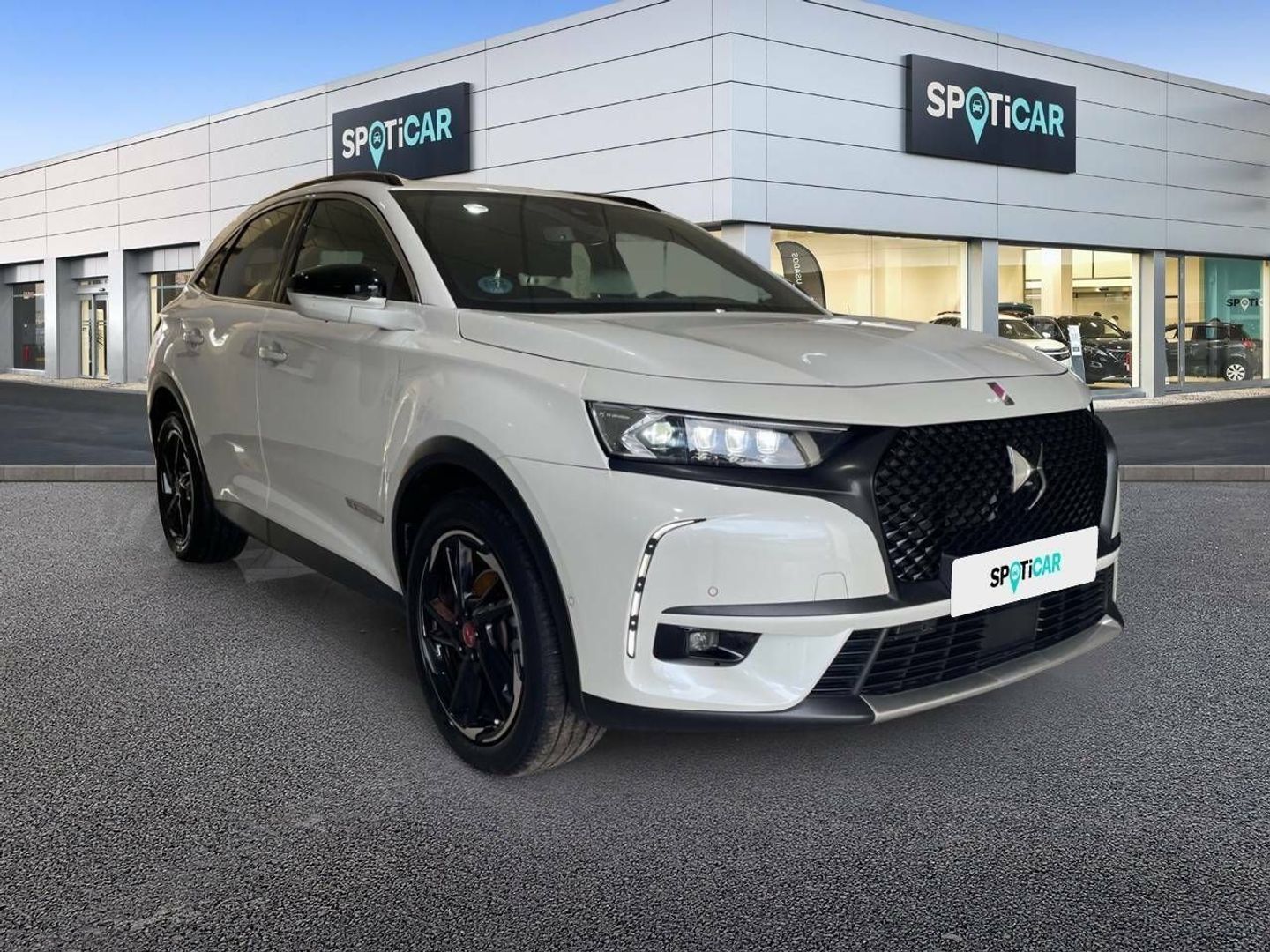 DS DS7 Crossback BlueHDi 130 Performance Line+ AT 96 kW (130 CV)