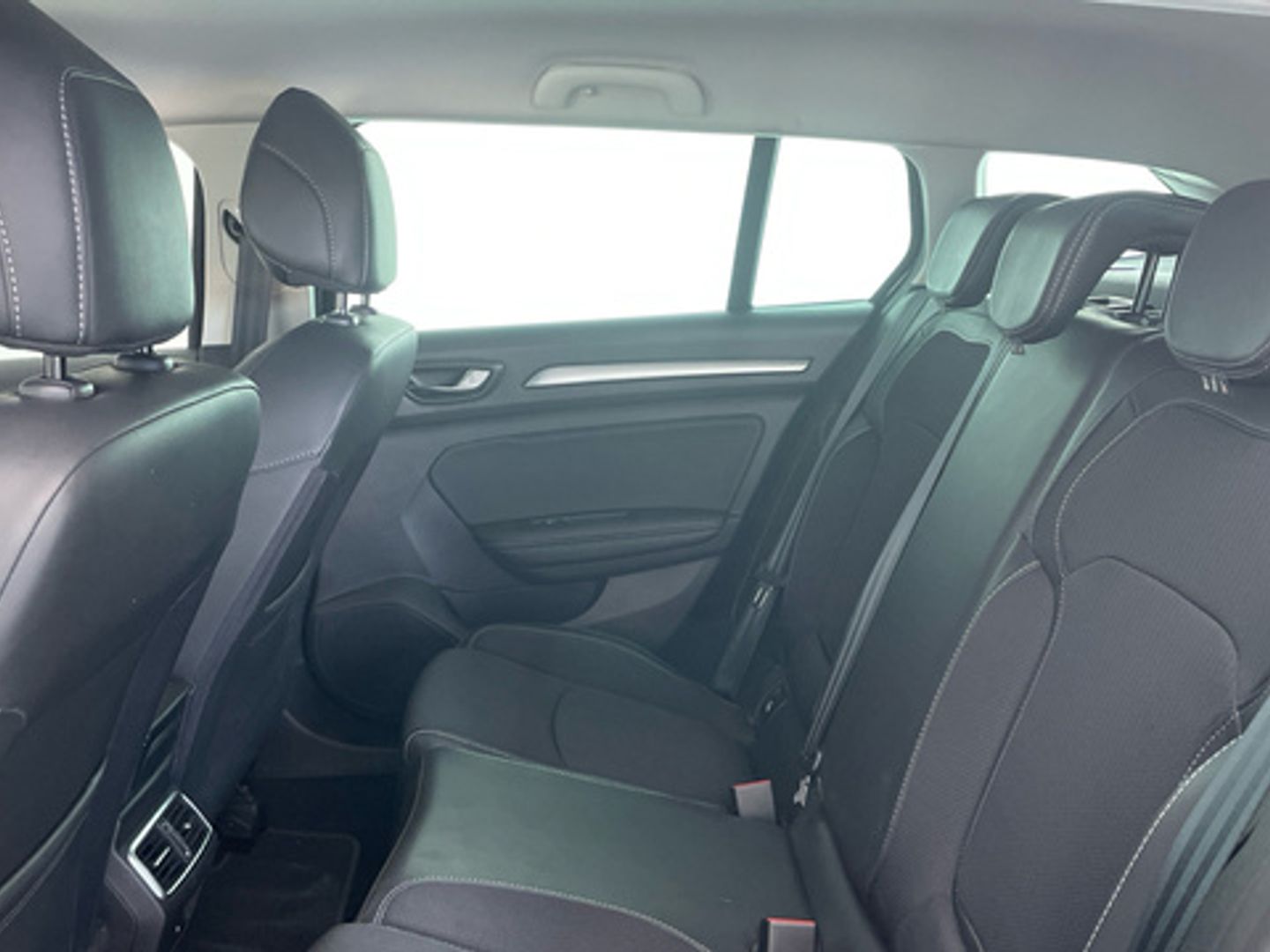Renault Megane Sport Tourer Techno TCe 103 kW (140 CV) EDC GPF