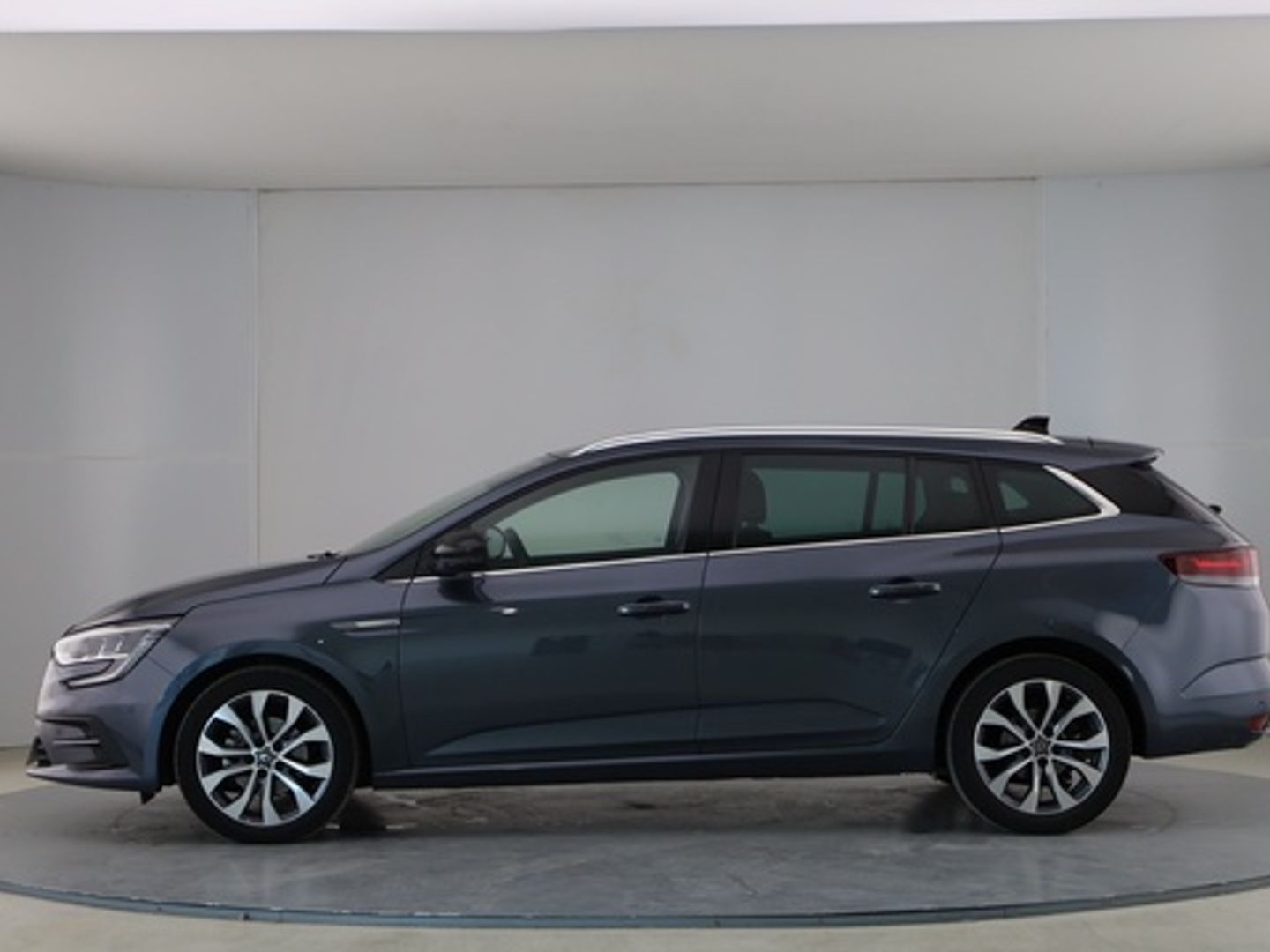 Renault Megane Sport Tourer Techno TCe 103 kW (140 CV) EDC GPF