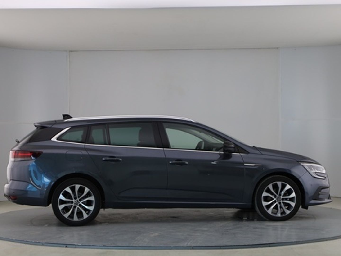 Renault Megane Sport Tourer Techno TCe 103 kW (140 CV) EDC GPF