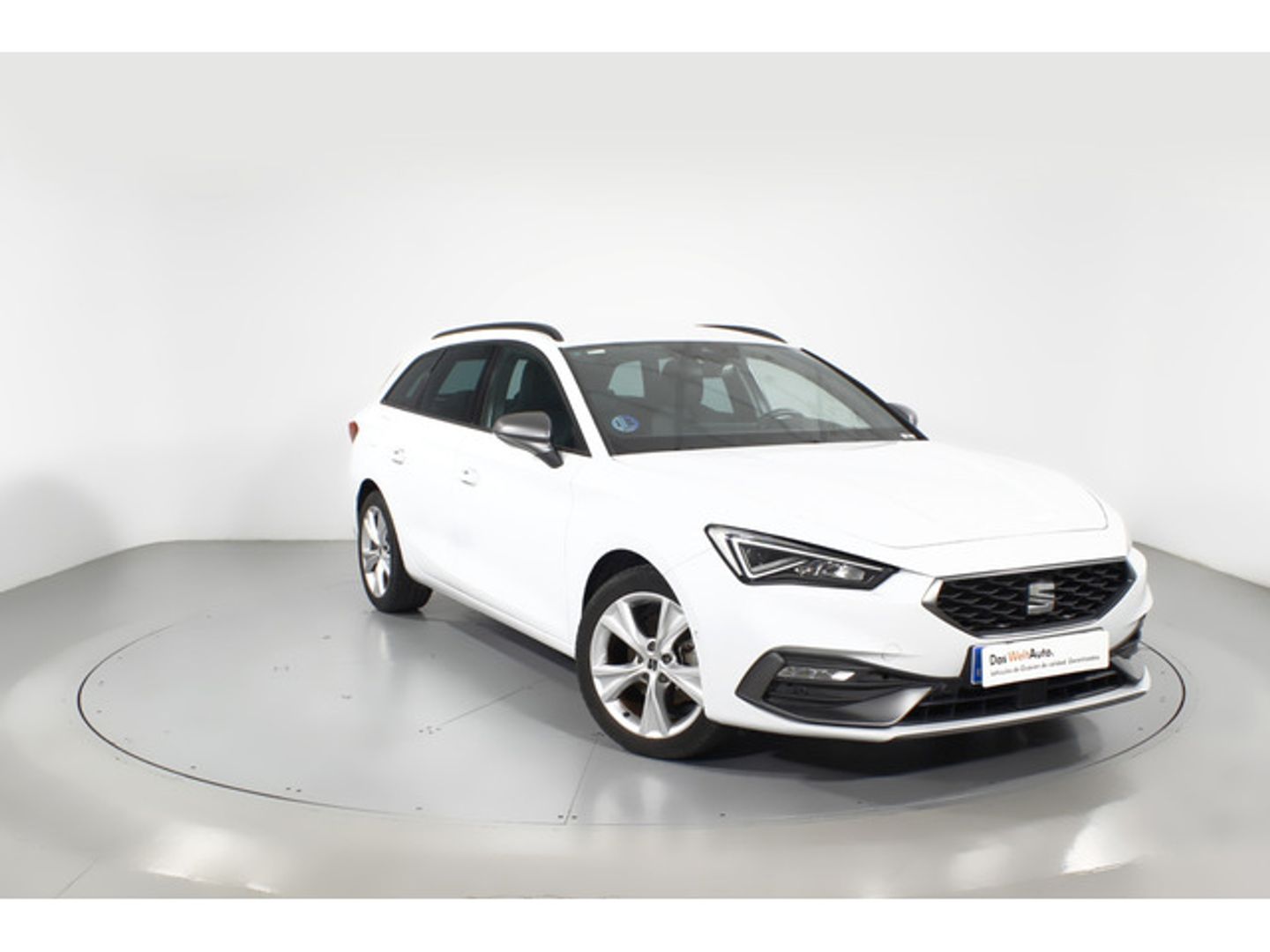 SEAT Leon ST 1.5 eTSI S&S FR Special Edition Vision DSG 110 kW (150 CV) Blanco Familiar