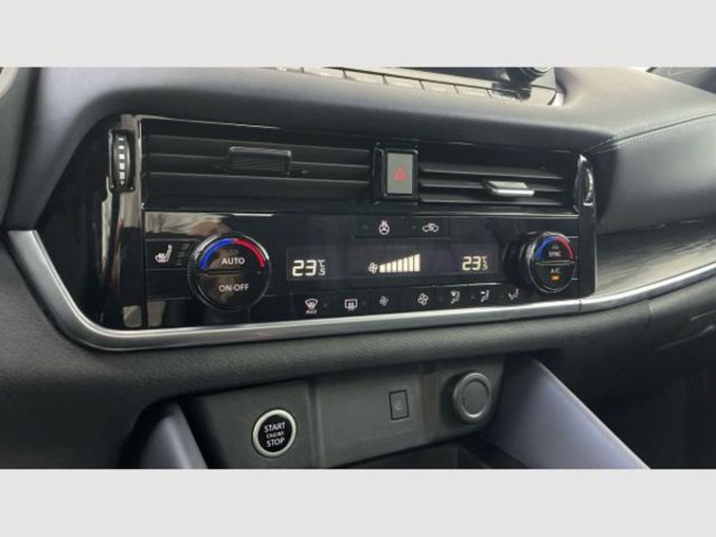 Nissan Qashqai DIG-T 158 MHEV Tekna+ DCT 116 kW (158 CV)