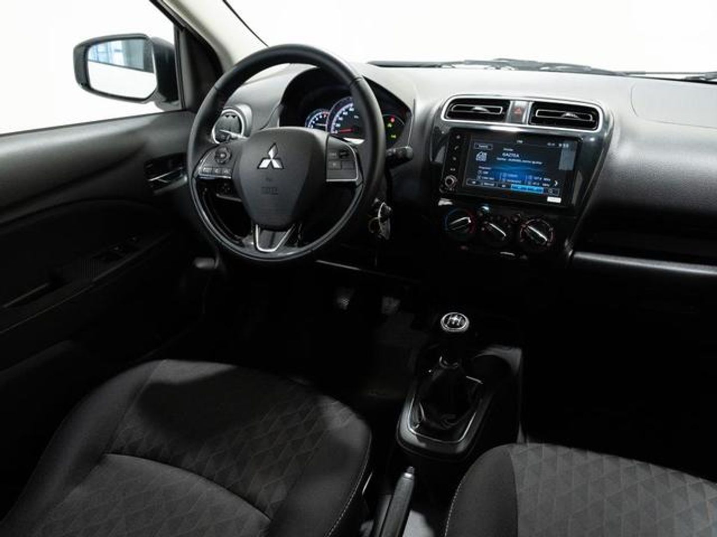 Mitsubishi Space Star 120 MPI Motion 52 kW (71 CV)