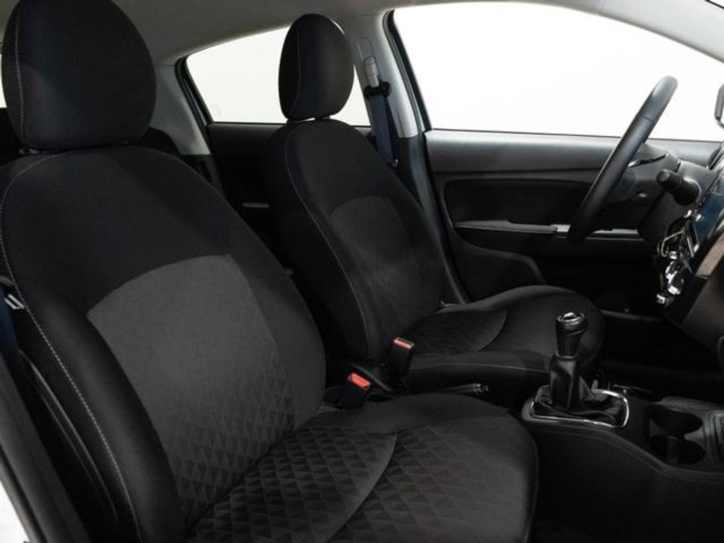 Mitsubishi Space Star 120 MPI Motion 52 kW (71 CV)
