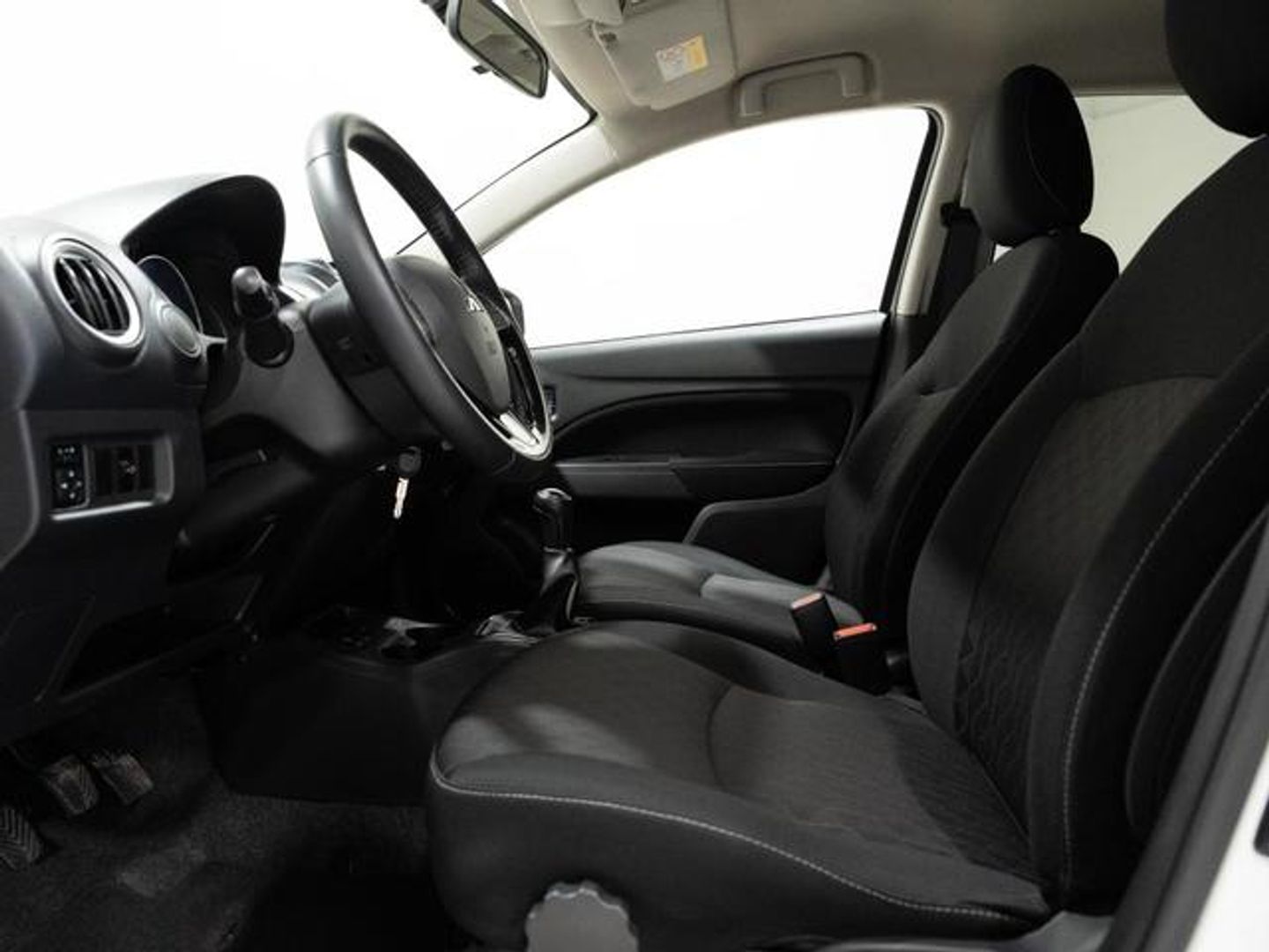 Mitsubishi Space Star 120 MPI Motion 52 kW (71 CV)